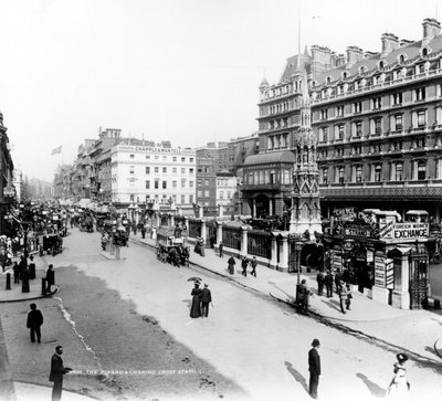 Le Strand et la gare de Charing Cross, Londres, vers 1890 - English Photographer